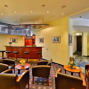 https://hotel-praesident.com-bavaria.com